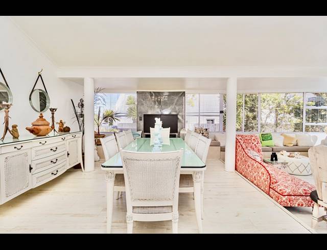 4 BEDROOM HOUSE FOR SALE IN GROTTO BAY